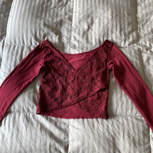 XS American Eagle Crop Top - Picture 3 of 6